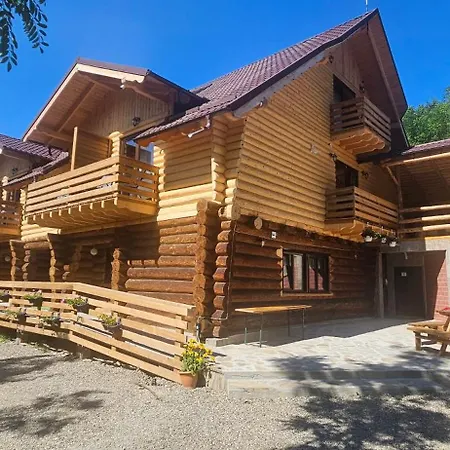 Dintre Salcami Lodge *