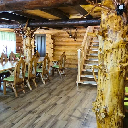 Dintre Salcami Lodge *